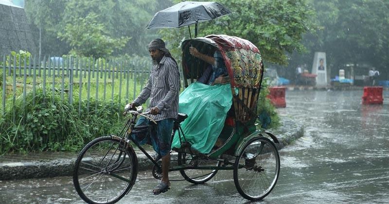 দেশজুড়ে ঝড়-বৃষ্টির আভাস, তাপ প্রবাহ কমতে পারে