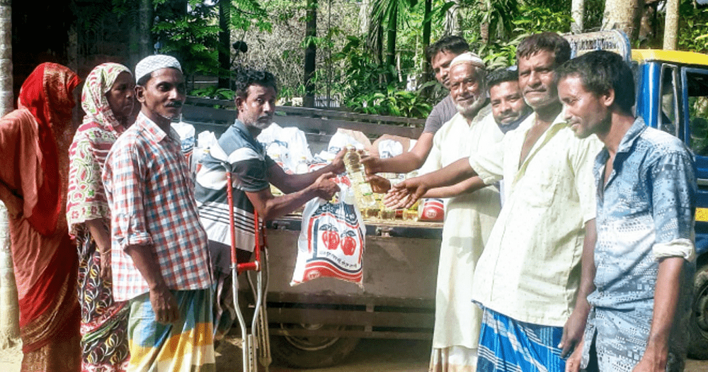 জুড়ীতে লন্ডন প্রবাসীর ঈদ উপহার