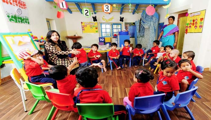 বন্ধ হচ্ছে কেজি, সঃ প্রাঃ বিঃ ছাড়া বাকি সব বিদ্যালয় হবে ‘বেঃ প্রাঃ বিঃ’