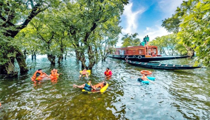 টাঙ্গুয়ার হাওরের পরিবেশ ও প্রতিবেশ সুরক্ষায় প্রশাসনের ১৩ জরুরী নির্দেশনা