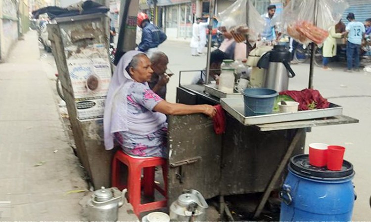 দেশে চায়ের দোকান সাড়ে ৩ লাখ